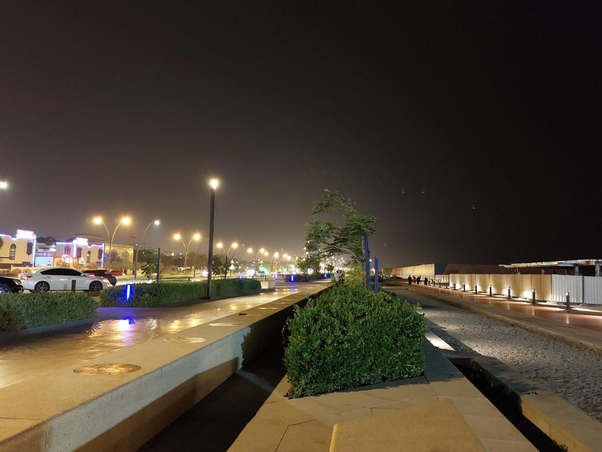 Al Corniche Hotel Sharjah Exterior foto