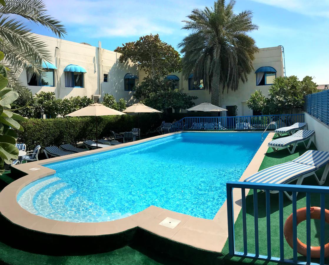 Al Corniche Hotel Sharjah Exterior foto